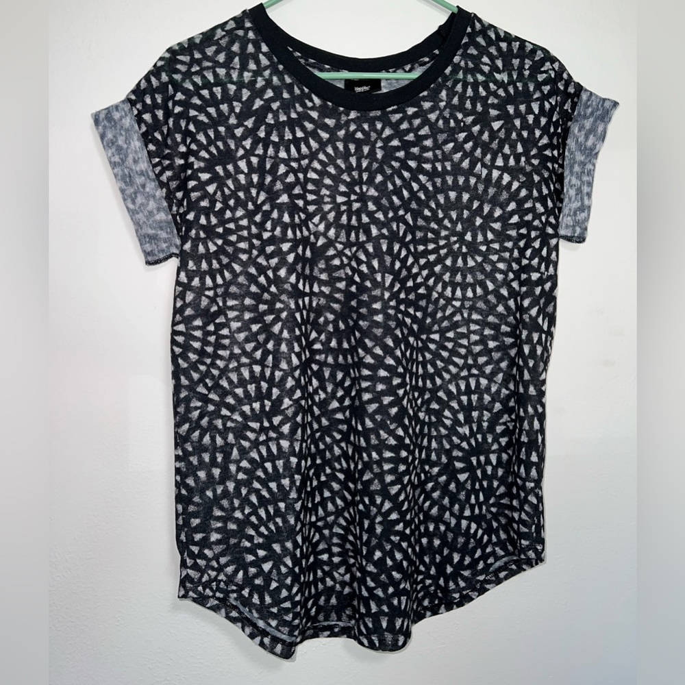 Tee